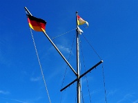 01 Flaggenmast